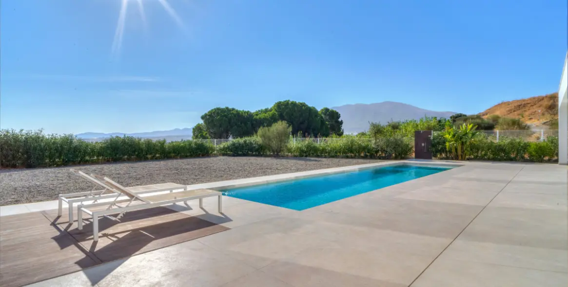 Venta de villa independiente en Coín 18