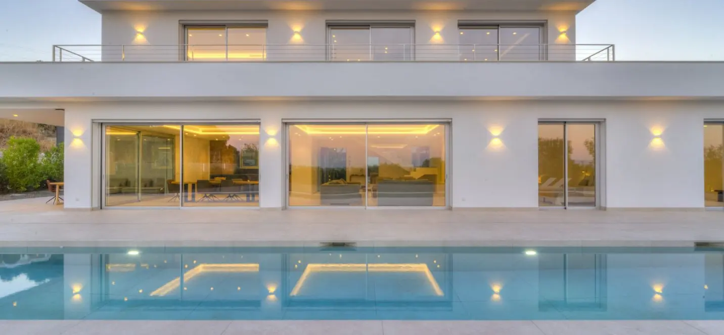 Sale of detached villa in Coín 0