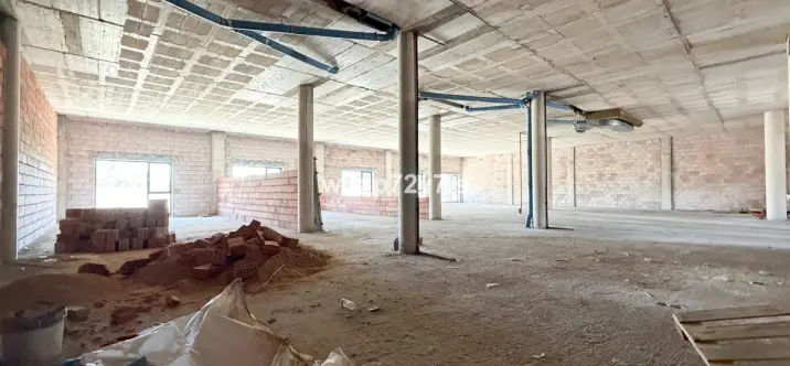 Long-term rent of office in El Paraiso 3