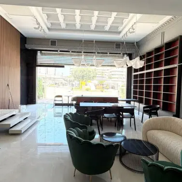 Long-term rent of commercial premises in Puerto Banús