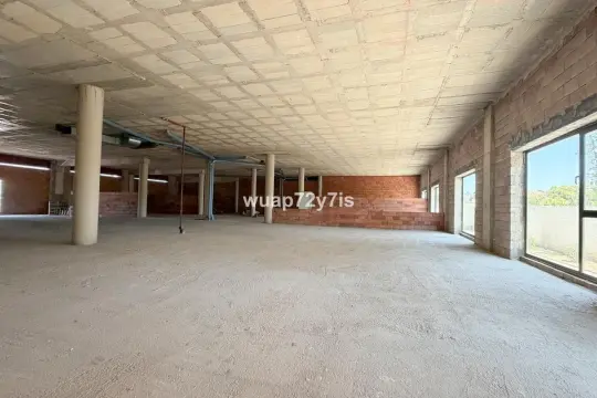 Image 7 thumb
