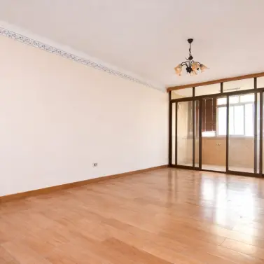 Продажа апартаментов на среднем этаже в Málaga Centro