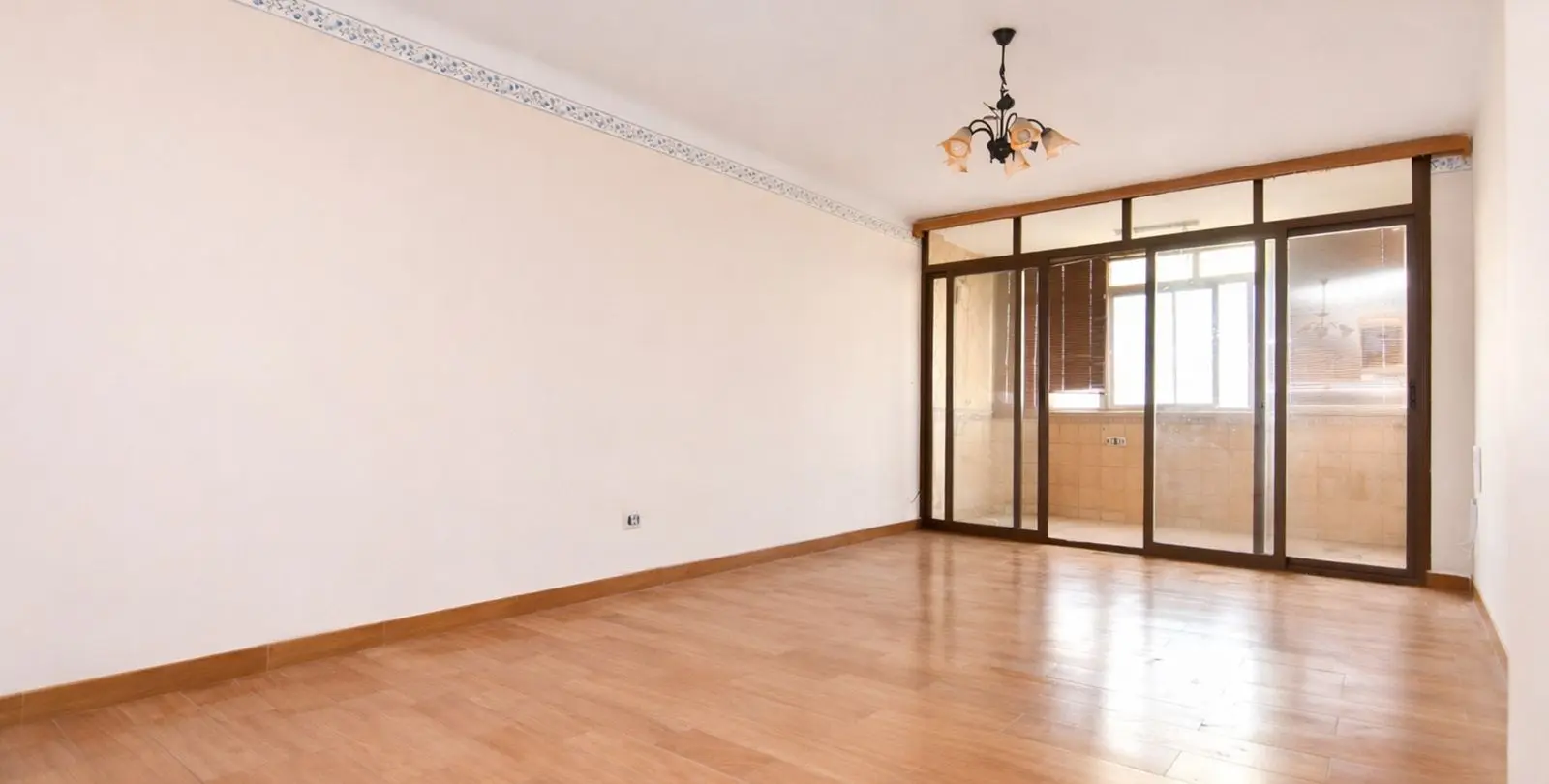 Продажа апартаментов на среднем этаже в Málaga Centro 3
