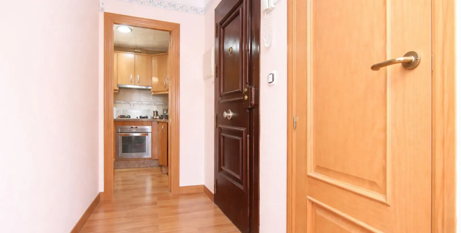 Продажа апартаментов на среднем этаже в Málaga Centro 11