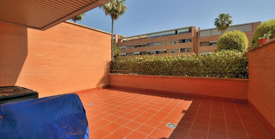 Sale of ground floor apartment in Torremolinos 3