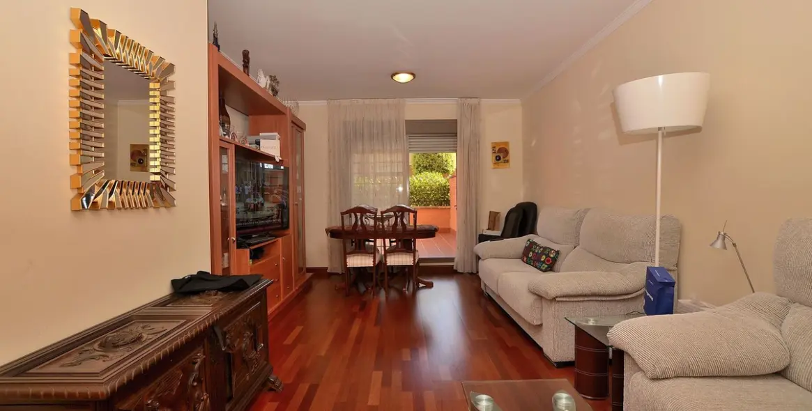 Sale of ground floor apartment in Torremolinos 4