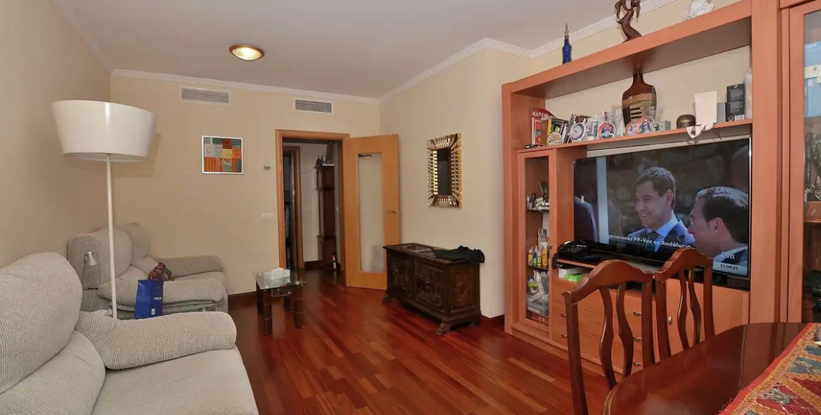 Sale of ground floor apartment in Torremolinos 6