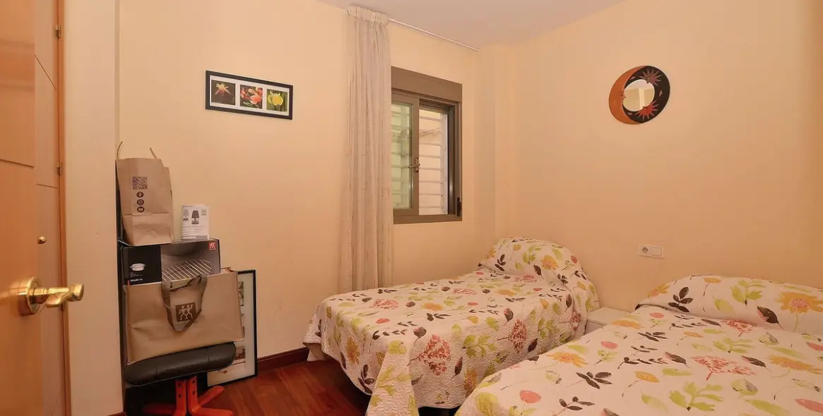 Sale of ground floor apartment in Torremolinos 17