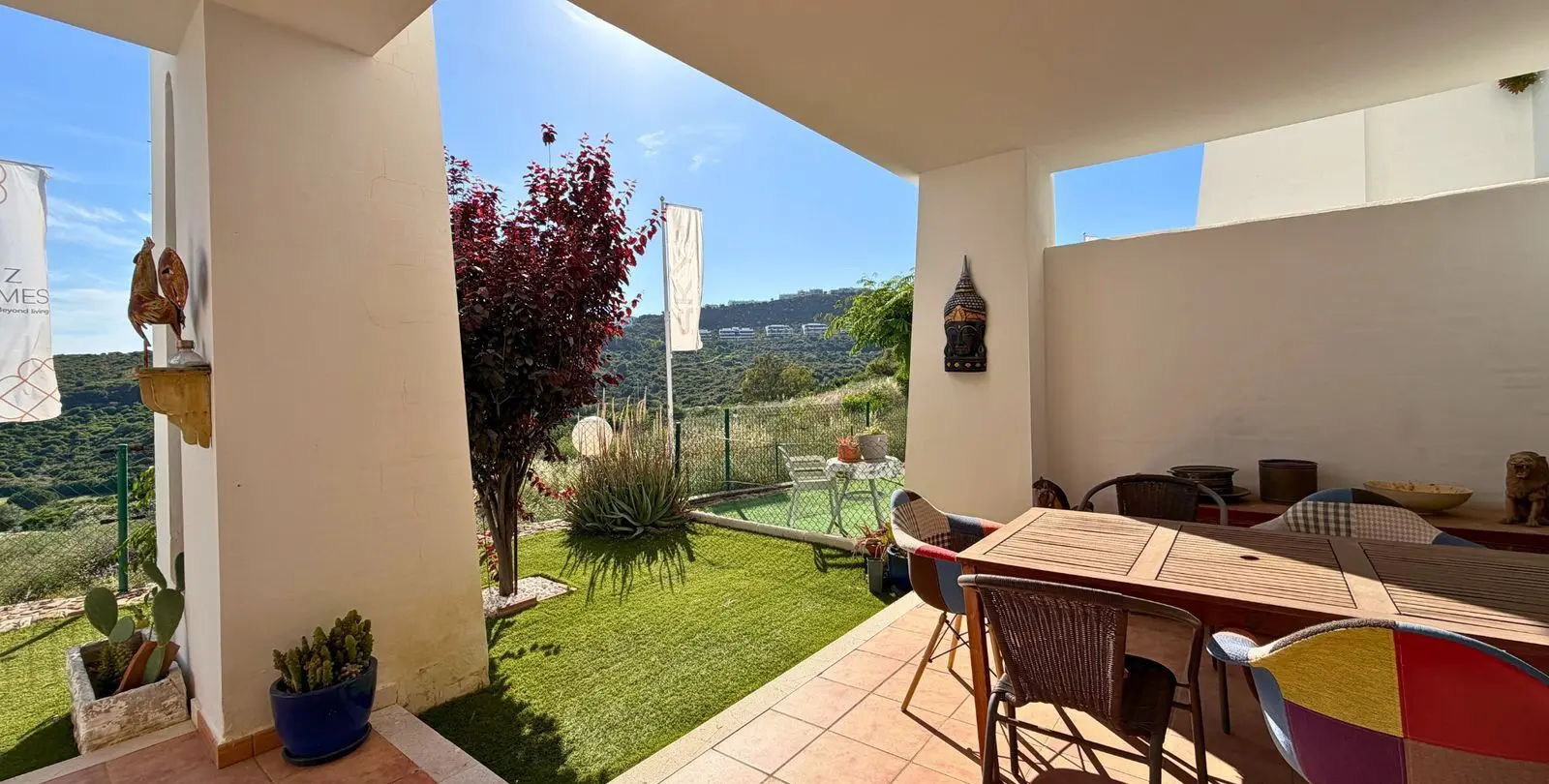 Продажа апартаментов на первом этаже в Casares Playa 6