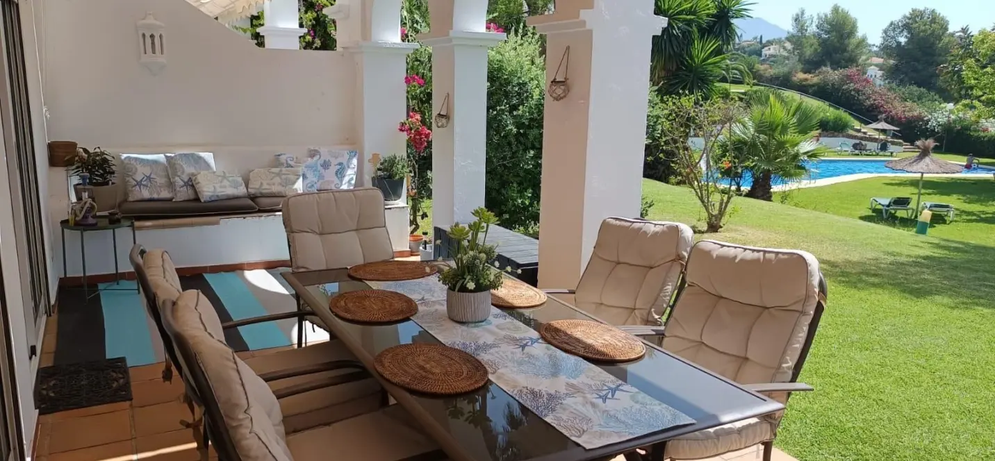 Venta de apartamento en planta baja en La Quinta 0