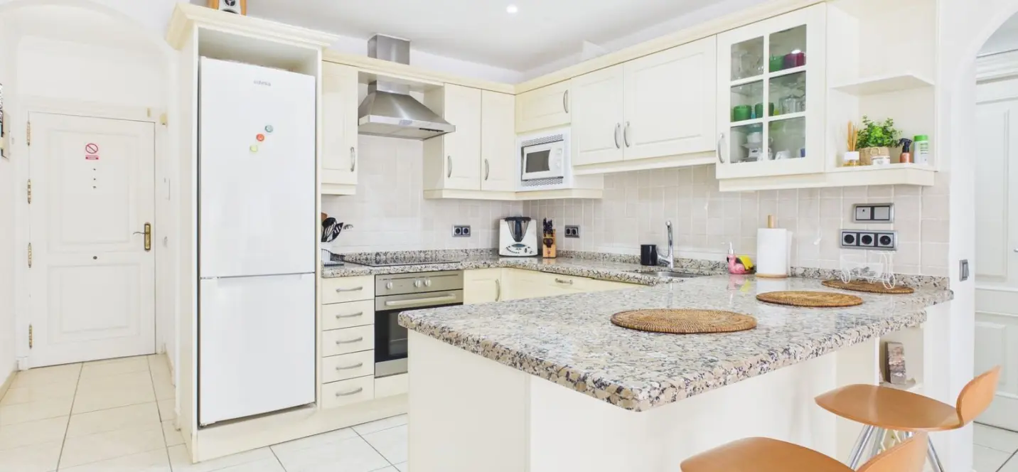 Venta de apartamento en planta baja en La Quinta 4