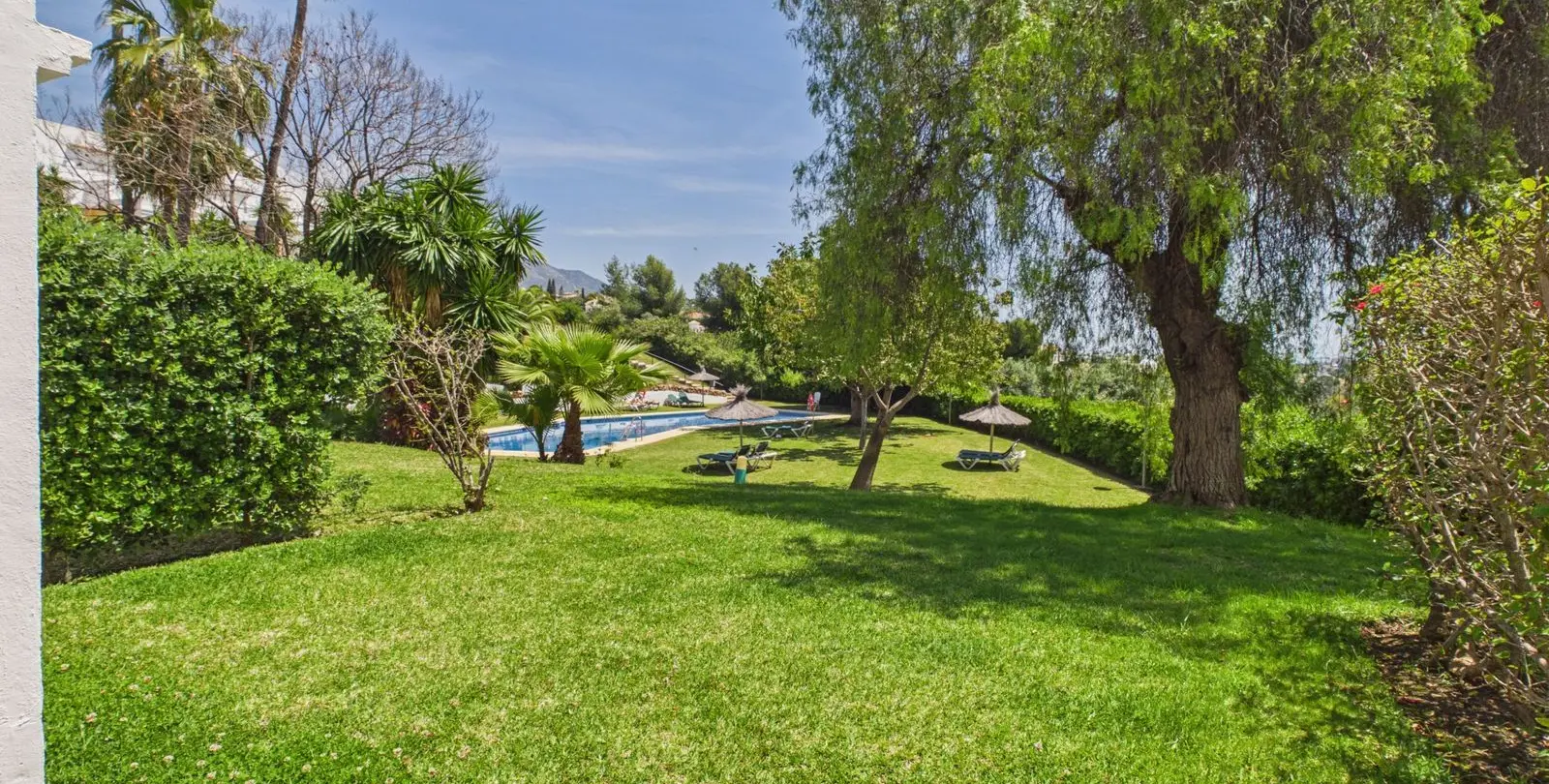 Sale of ground floor apartment in La Quinta 15