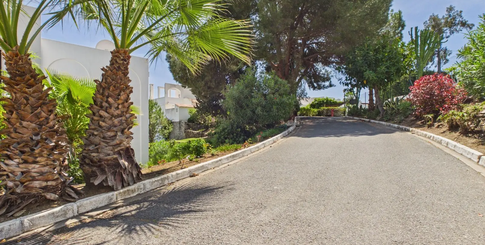 Sale of ground floor apartment in La Quinta 20
