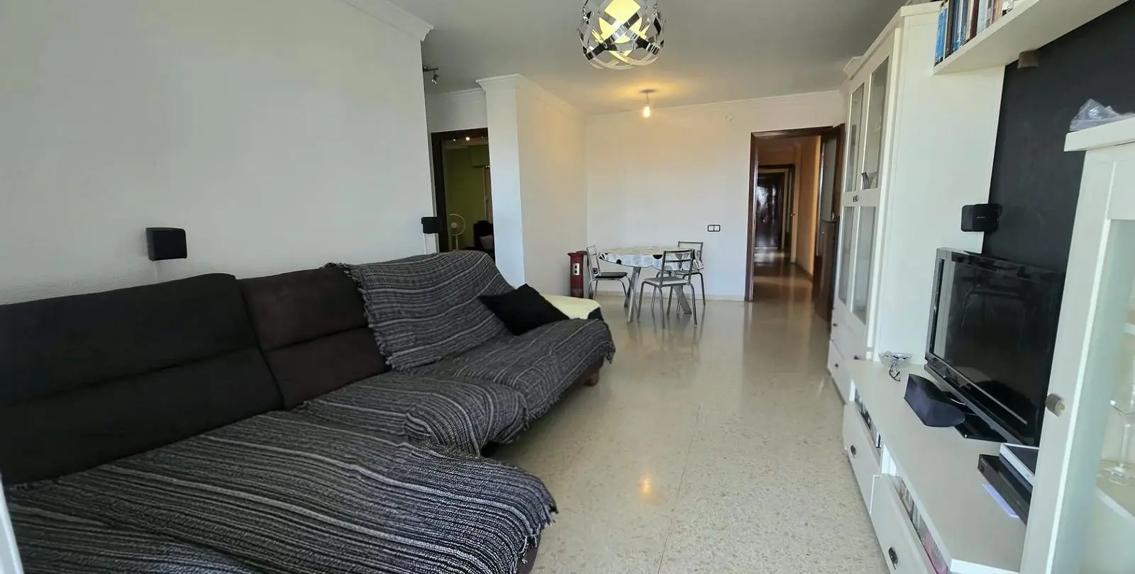 Продажа апартаментов на среднем этаже в Málaga 3