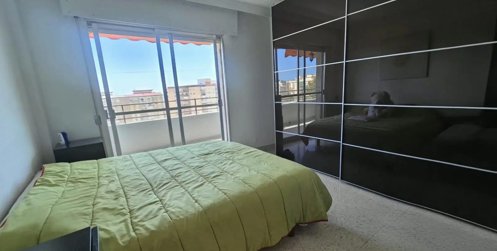 Продажа апартаментов на среднем этаже в Málaga 10