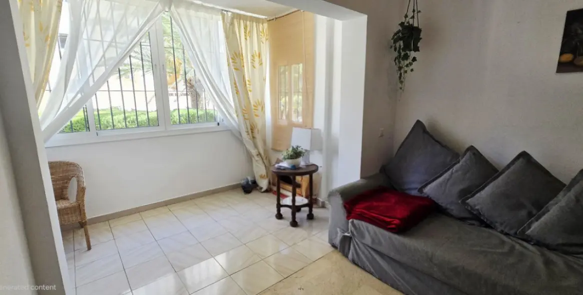 Sale of ground floor apartment in Fuengirola 4