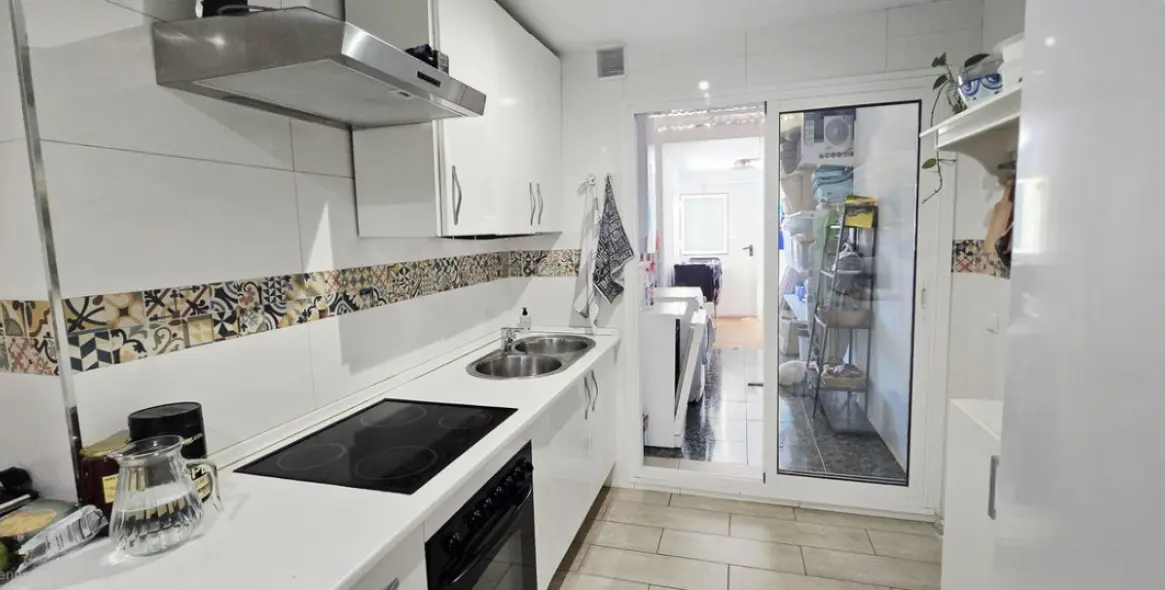 Sale of ground floor apartment in Fuengirola 8