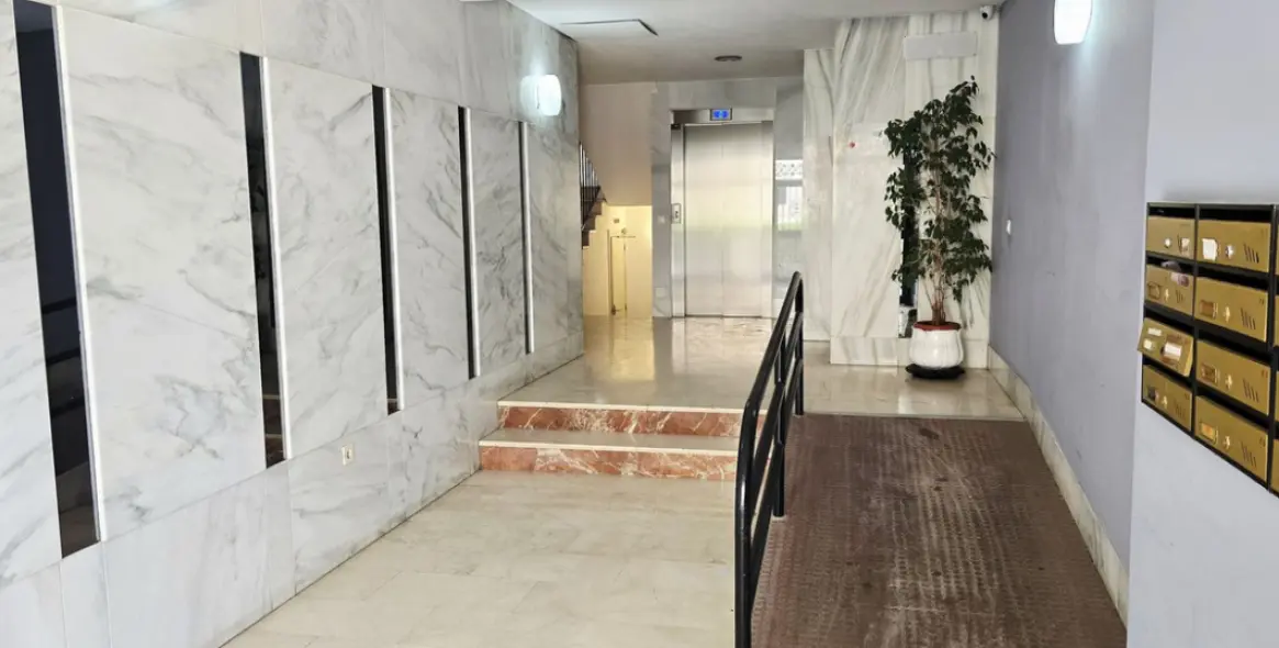 Sale of ground floor apartment in Fuengirola 23