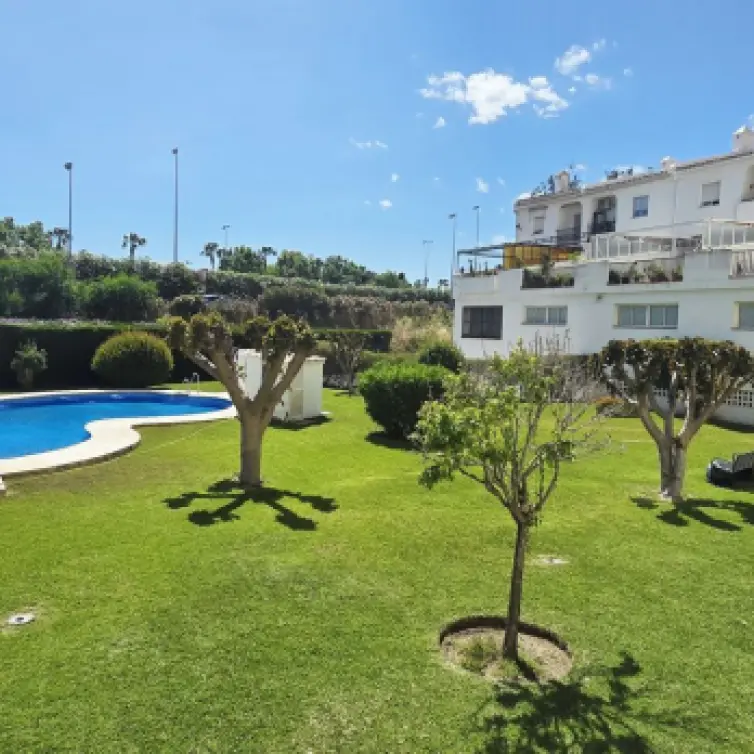 Venta de apartamento en planta baja en Fuengirola