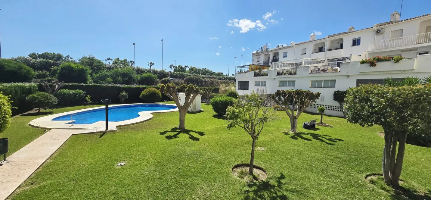 Venta de apartamento en planta baja en Fuengirola 0