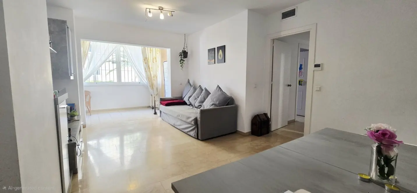 Venta de apartamento en planta baja en Fuengirola 2