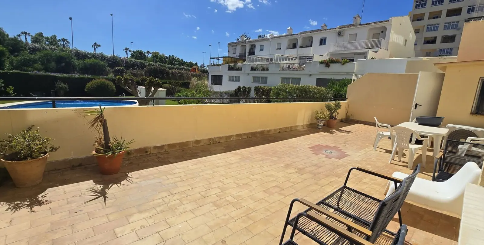 Venta de apartamento en planta baja en Fuengirola 10