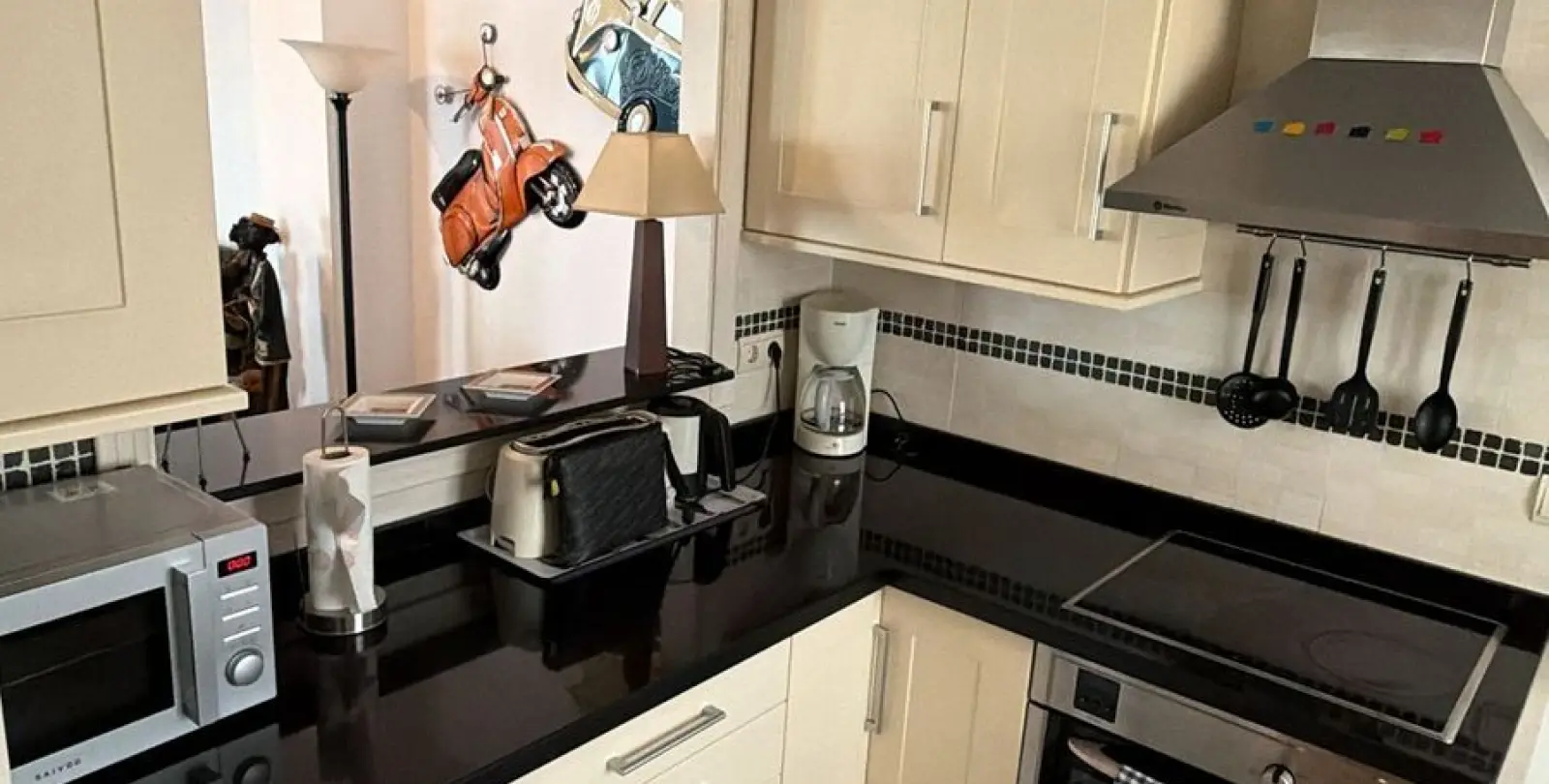 Sale of middle floor apartment in Nueva Andalucía 8
