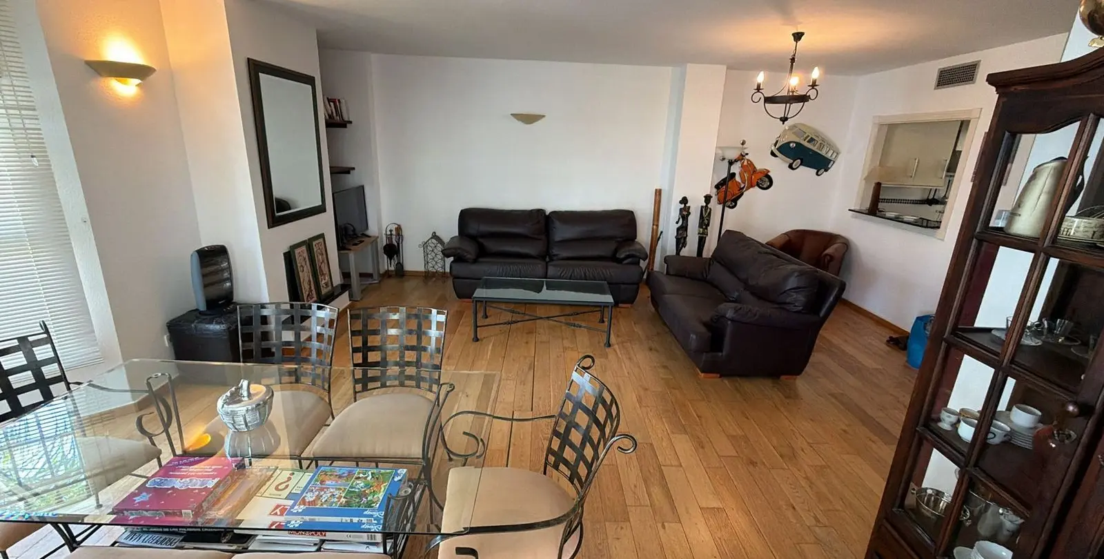 Sale of middle floor apartment in Nueva Andalucía 10