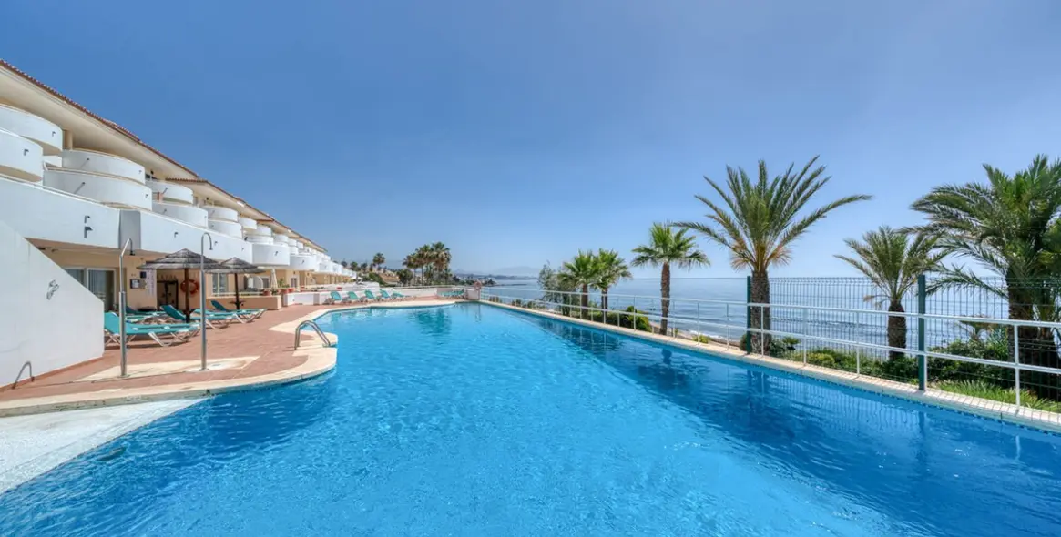 Продажа апартаментов на первом этаже в Estepona 29