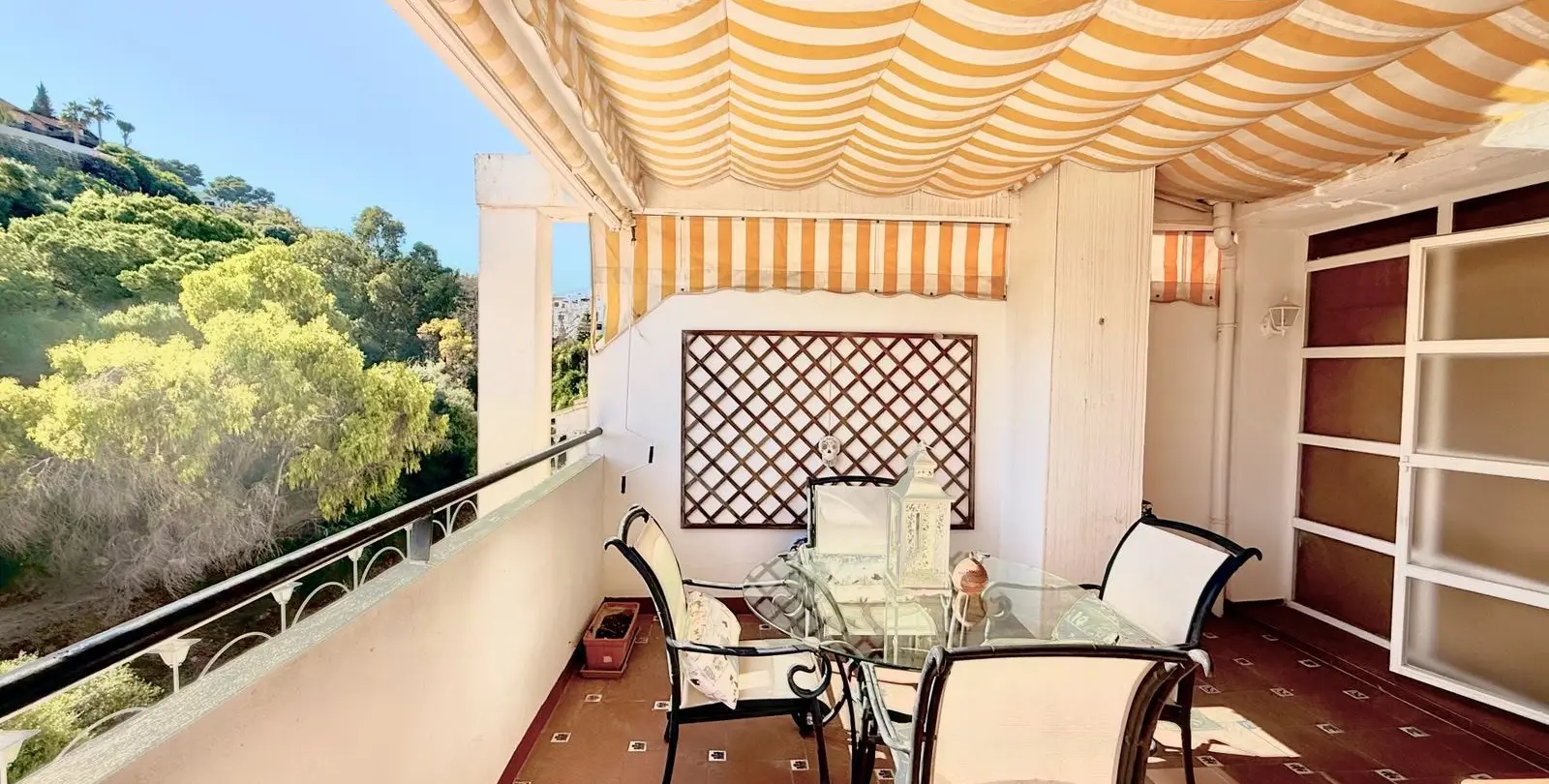 Sale of townhouse in Mijas Costa 2
