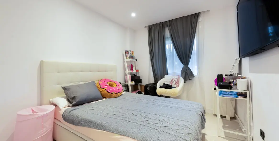 Sale of ground floor apartment in Benalmadena Costa 10