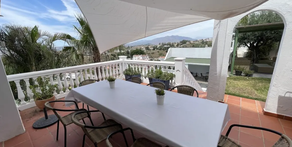 Продажа дома на две семьи в Mijas 17