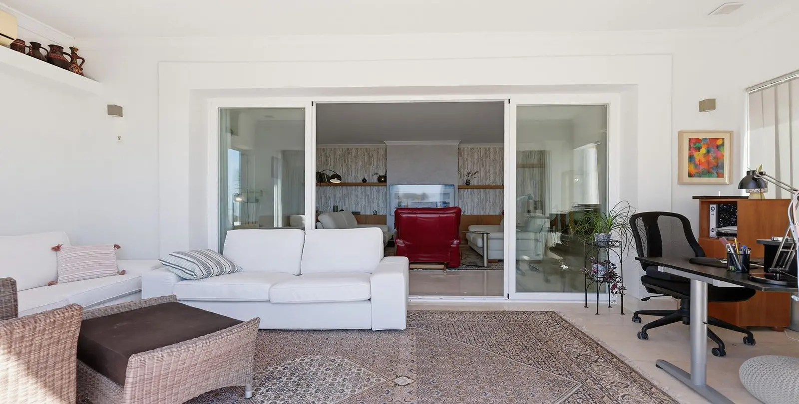 Sale of middle floor apartment in Doña Julia 12