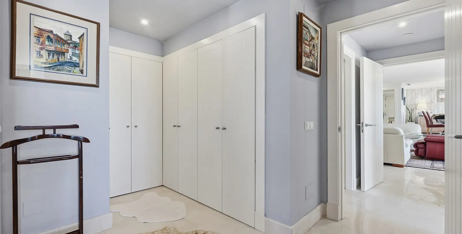 Sale of middle floor apartment in Doña Julia 24