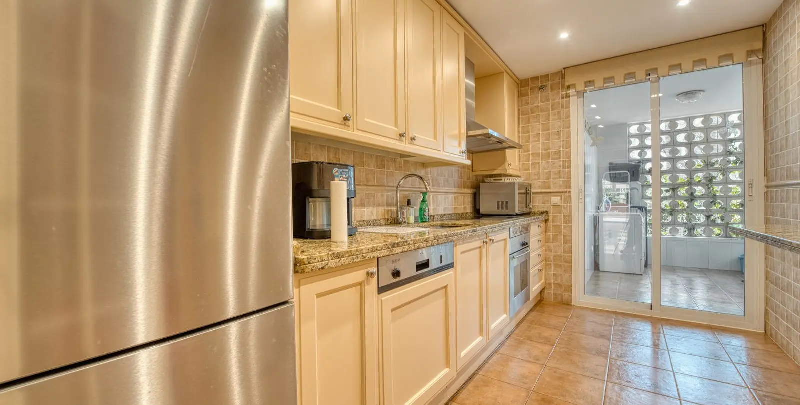 Venta de apartamento en planta baja en Marbella 6