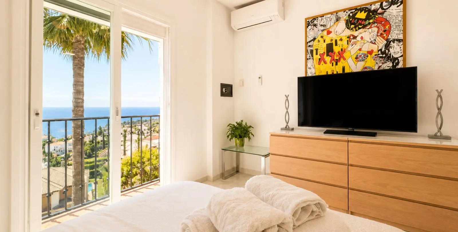 Sale of penthouse duplex in Calahonda 21
