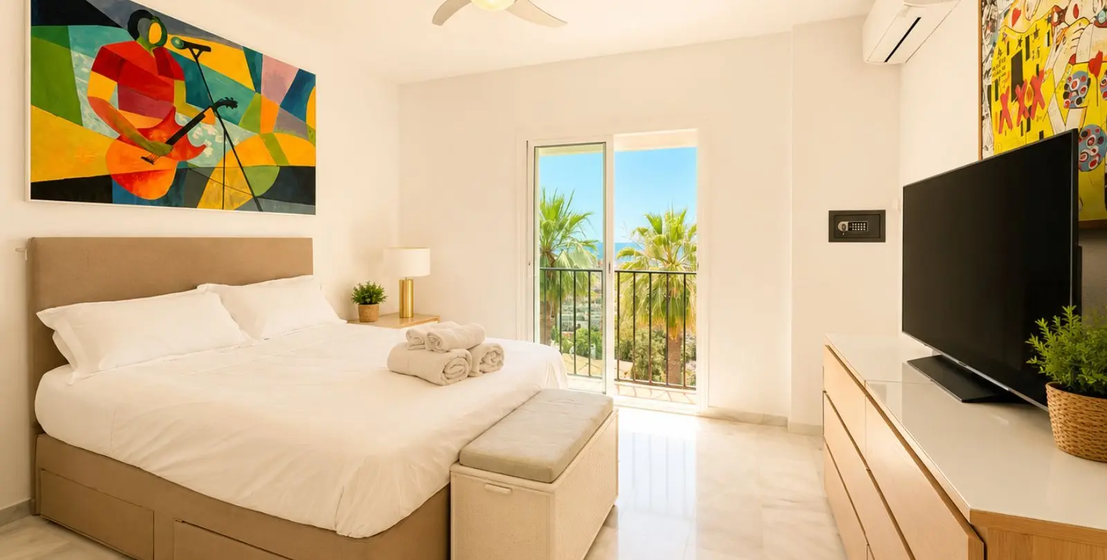 Sale of penthouse duplex in Calahonda 22