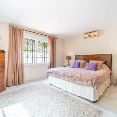 Sale of detached villa in El Rosario