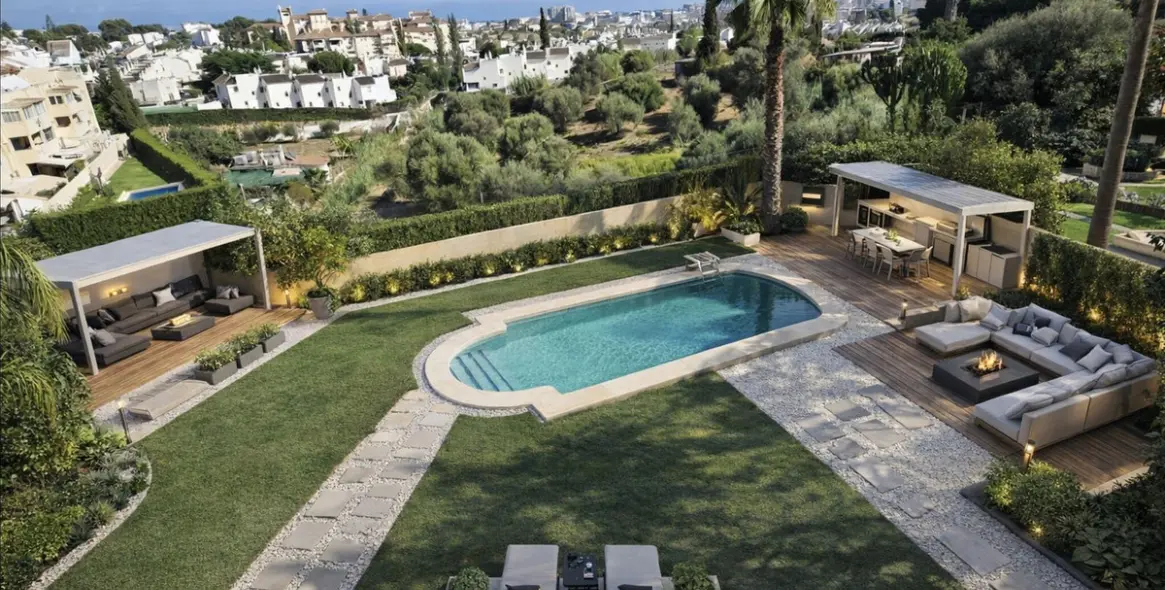 Venta de villa independiente en Sierrezuela 1
