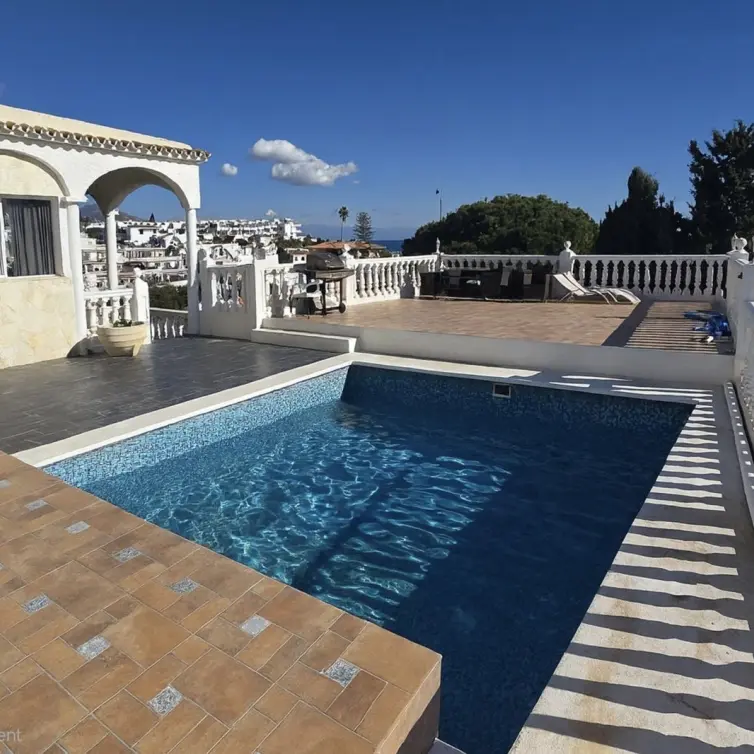 Sale of detached villa in Mijas Costa