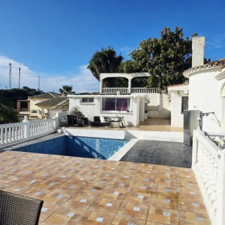 Sale of detached villa in Mijas Costa