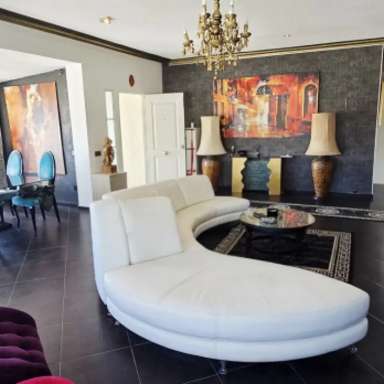 Sale of detached villa in Mijas Costa
