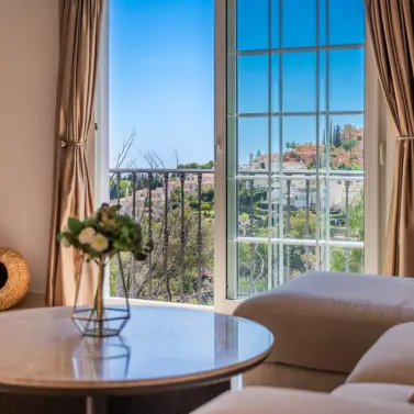 Venta de casa pareada en Nueva Andalucía