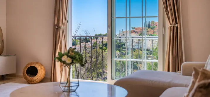 Venta de casa pareada en Nueva Andalucía 4