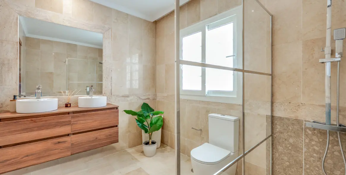 Venta de casa pareada en Nueva Andalucía 9