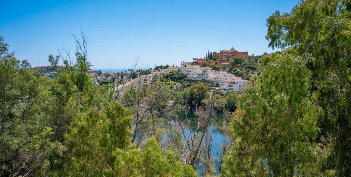 Venta de casa pareada en Nueva Andalucía 22