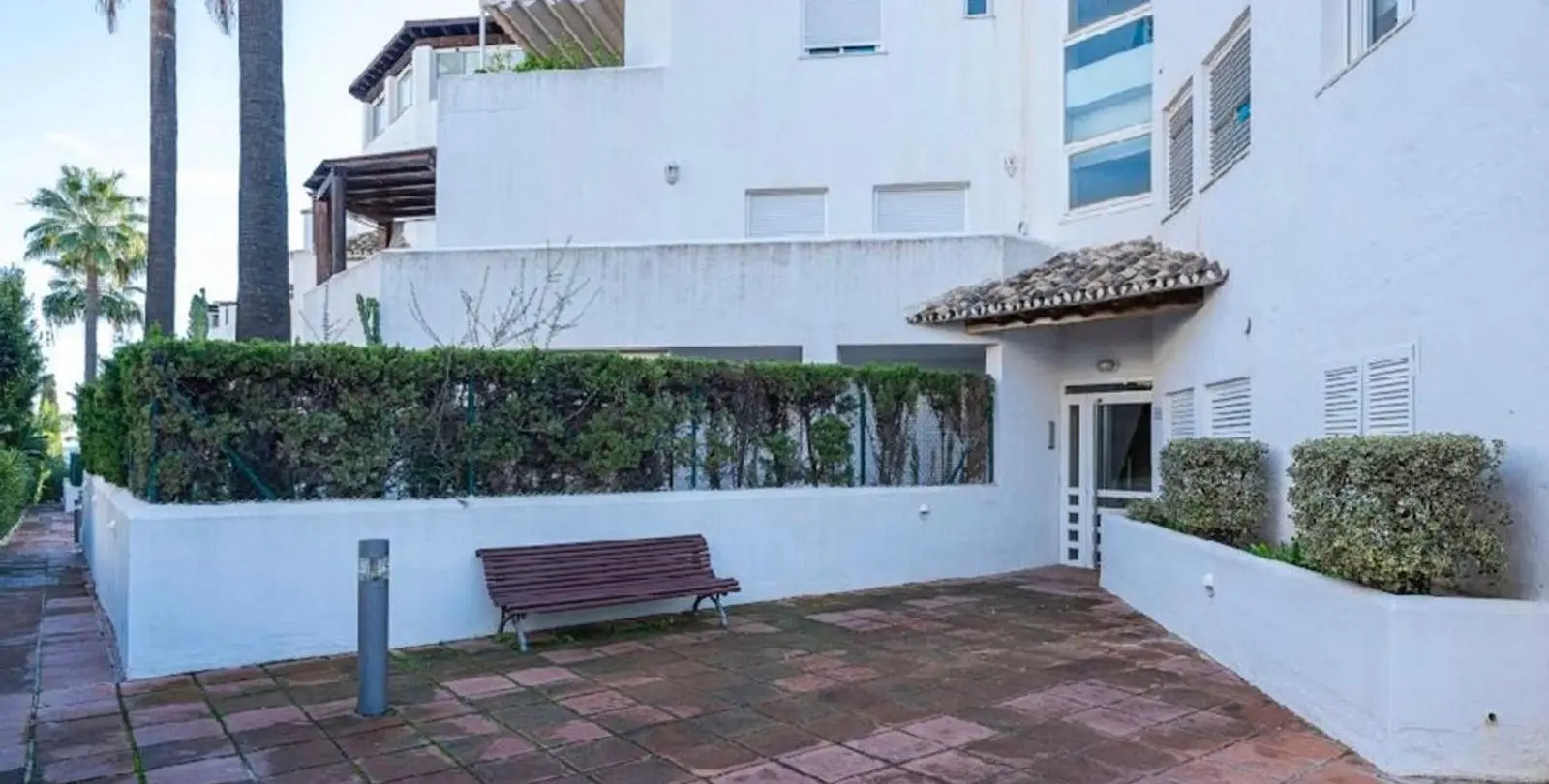 Продажа апартаментов на среднем этаже в Bahía de Marbella 6