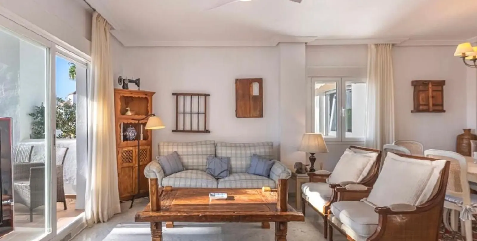 Продажа апартаментов на среднем этаже в Bahía de Marbella 27