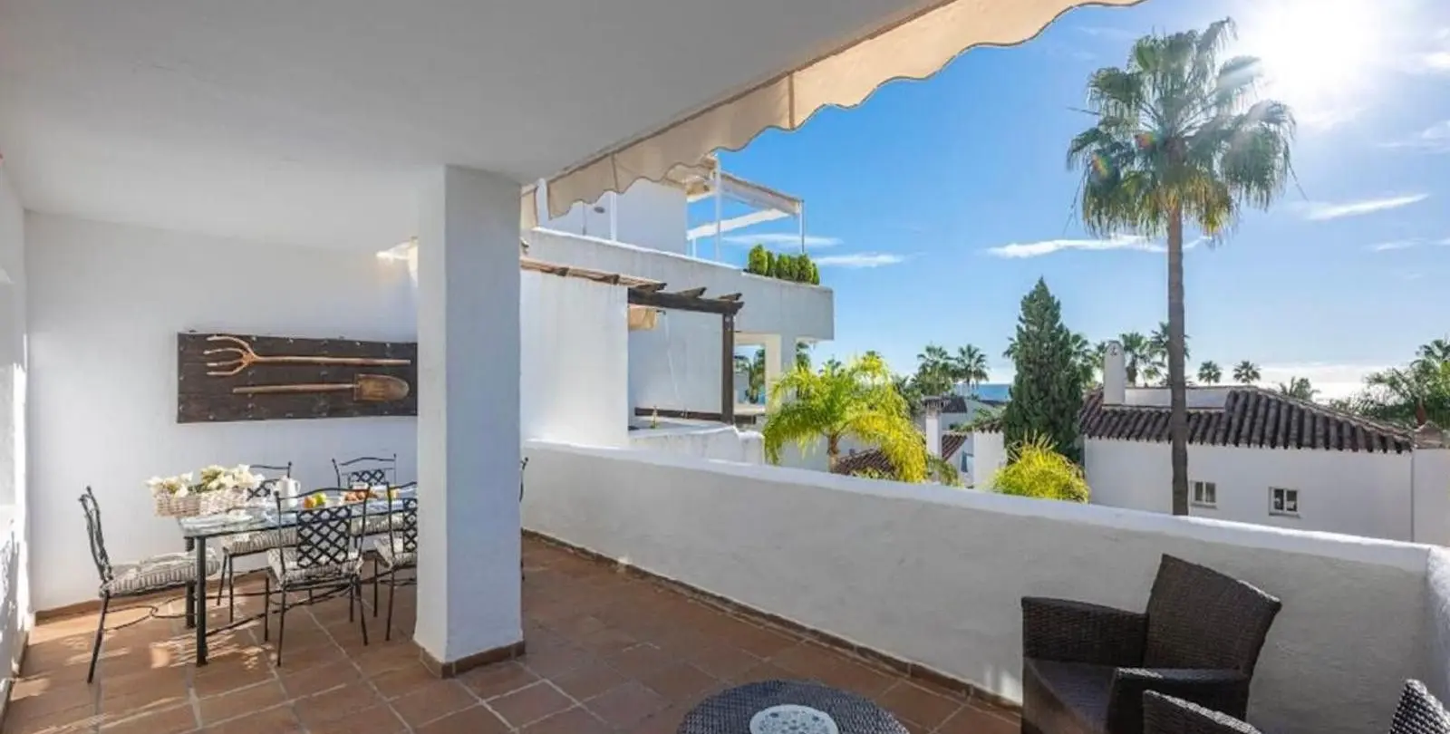 Продажа апартаментов на среднем этаже в Bahía de Marbella 31