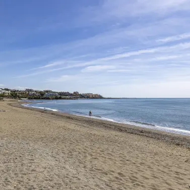 Venta de casa pareada en Estepona